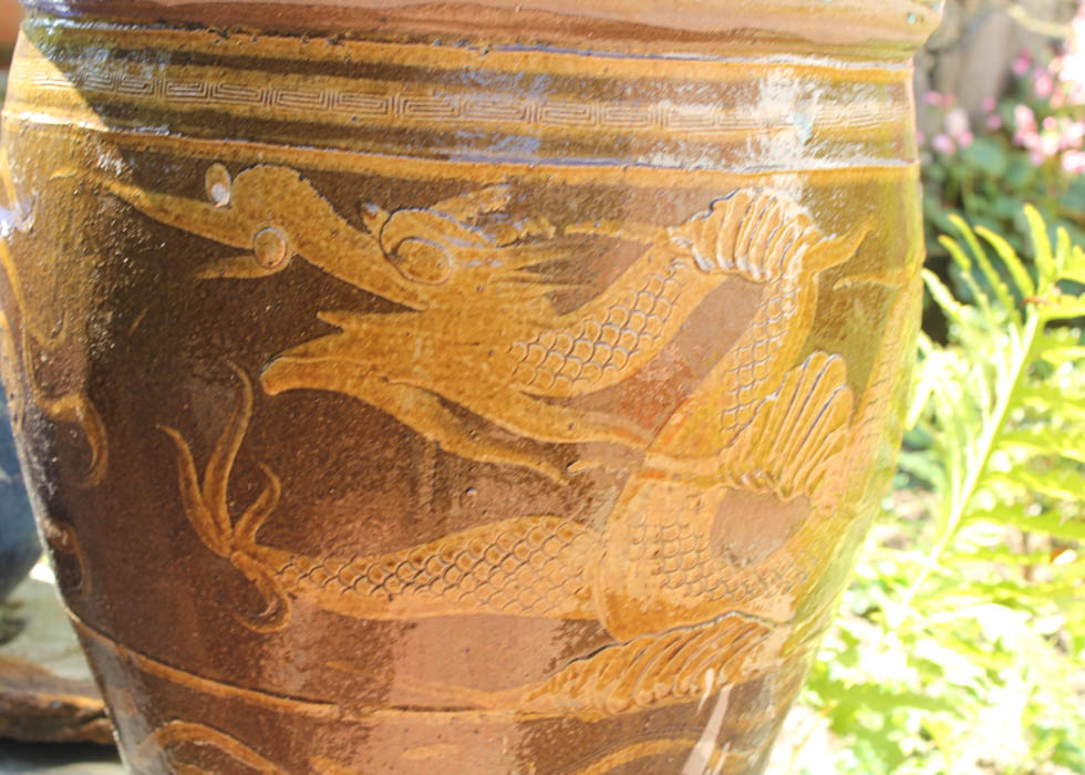 Antique Chinese Egg Pots EBTH