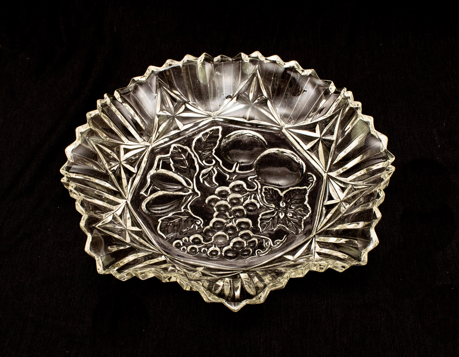 Assortment of Glass Serving Dishes EBTH