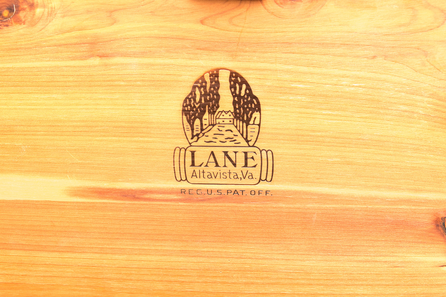 Lane Furniture Company Cedar Chest EBTH