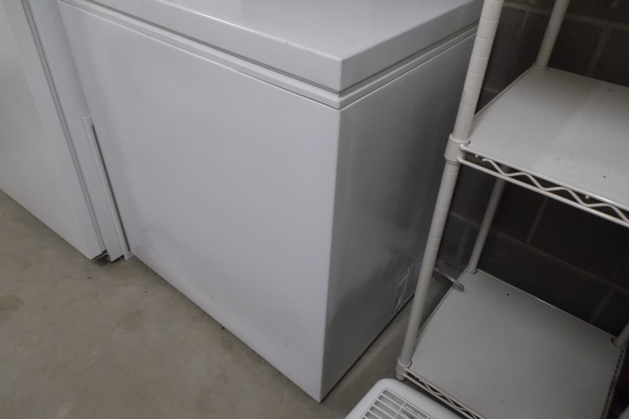W.C. Wood Chest Freezer Model C07NAS EBTH