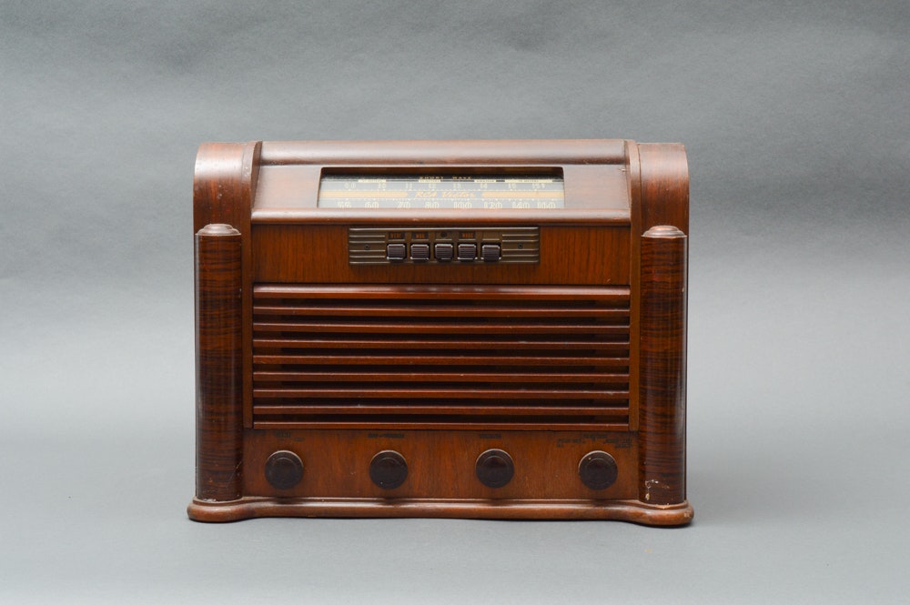 Shelbyville Auto Sales >> 1930s RCA Victor Tabletop Radio | EBTH Shelbyville Auto Sales >> 1930s RCA Victor Tabletop Radio | EBTH