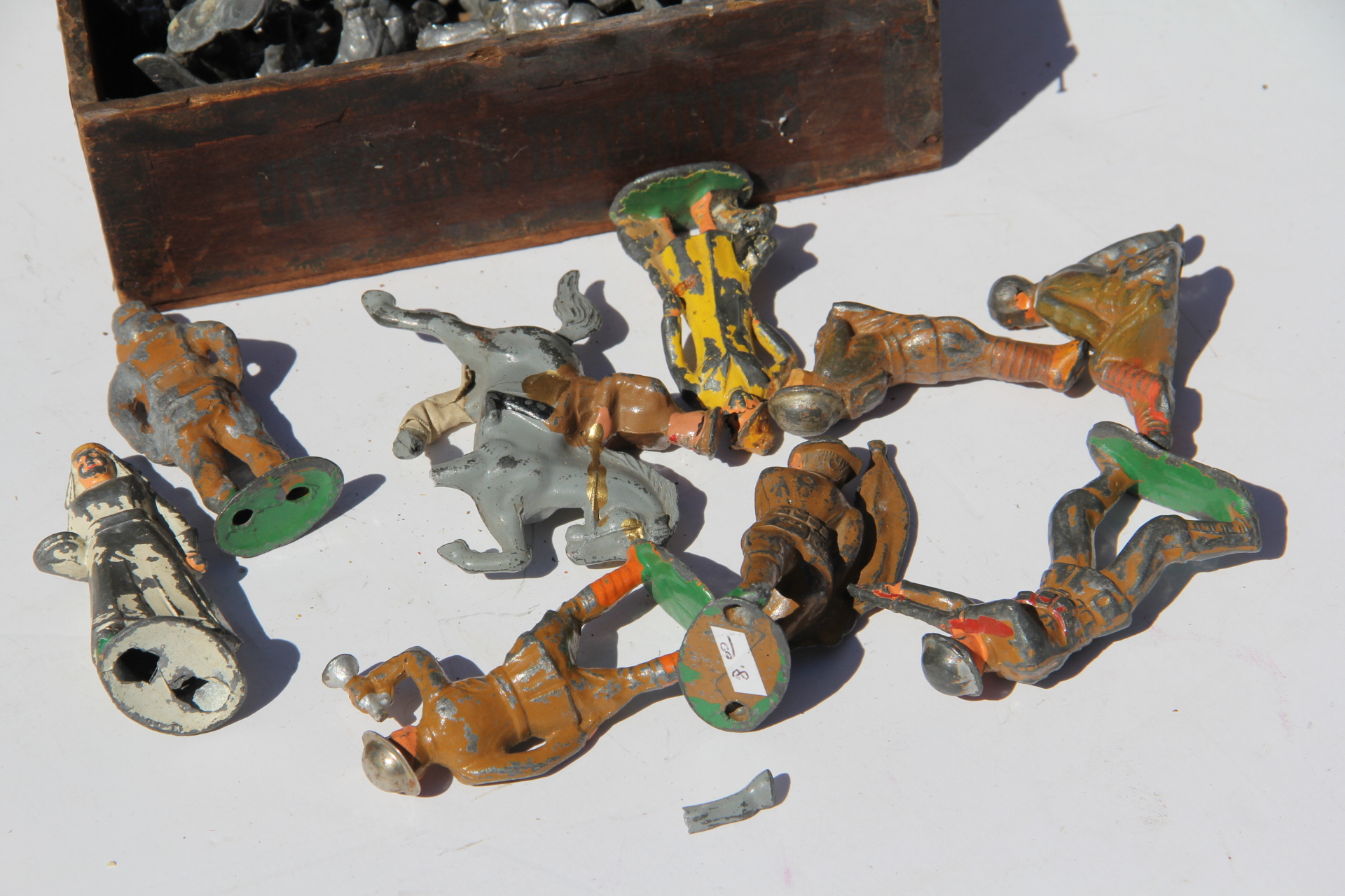 Handmade Lead Figurines and Painted Lead Figurines EBTH