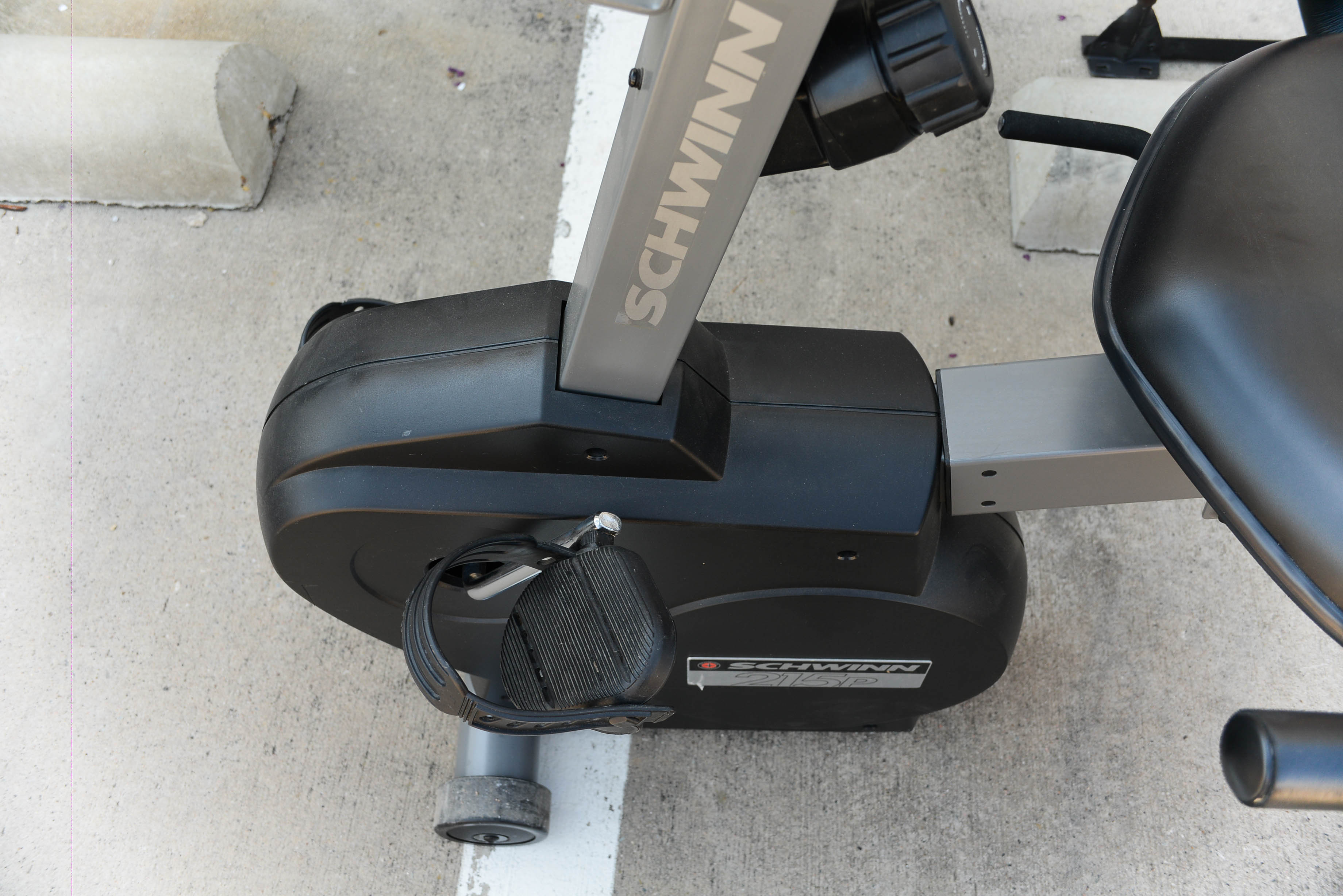 schwinn 170 upright bike bluetooth