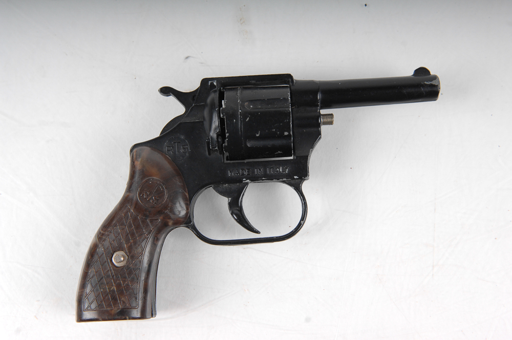 Pair of Vintage .22 Caliber Starter Pistols EBTH