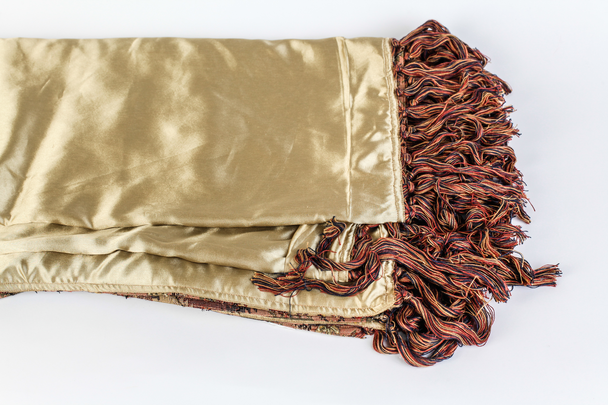 Pier One Table Runner EBTH