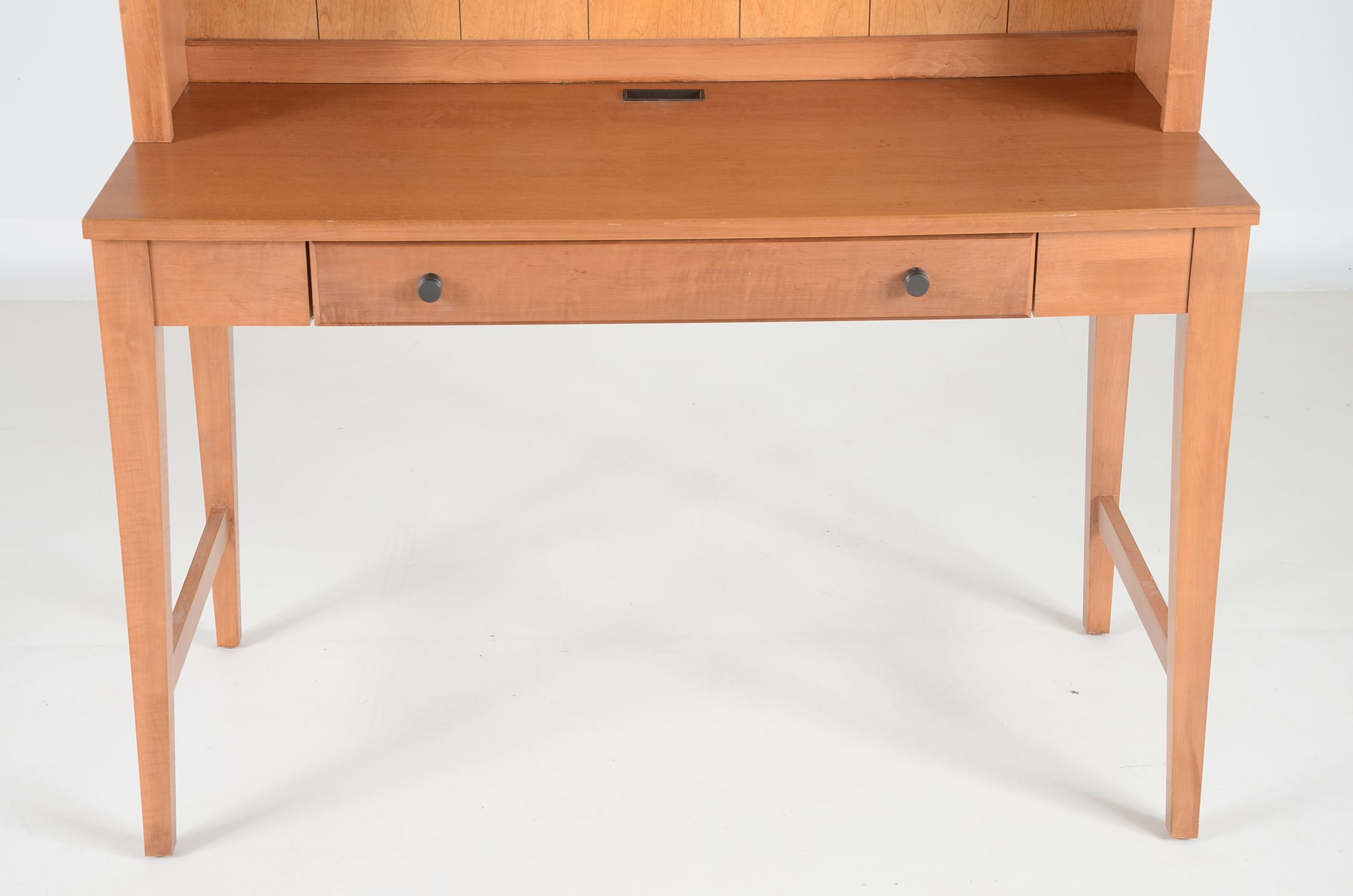 Ethan Allen Desk with Hutch EBTH