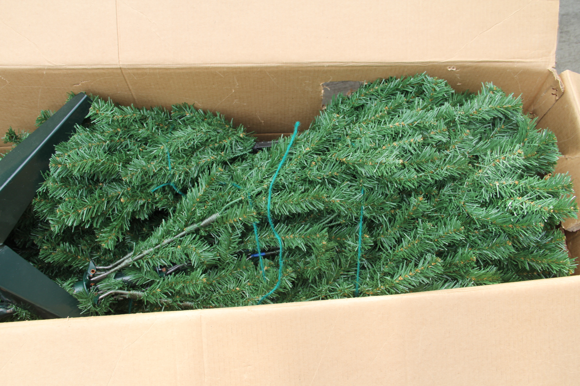 Six Foot Artificial Christmas Tree EBTH