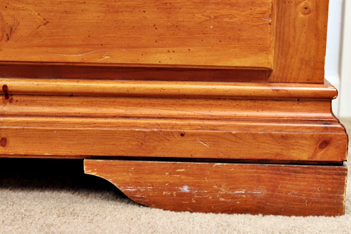 bedroom bureau dresser