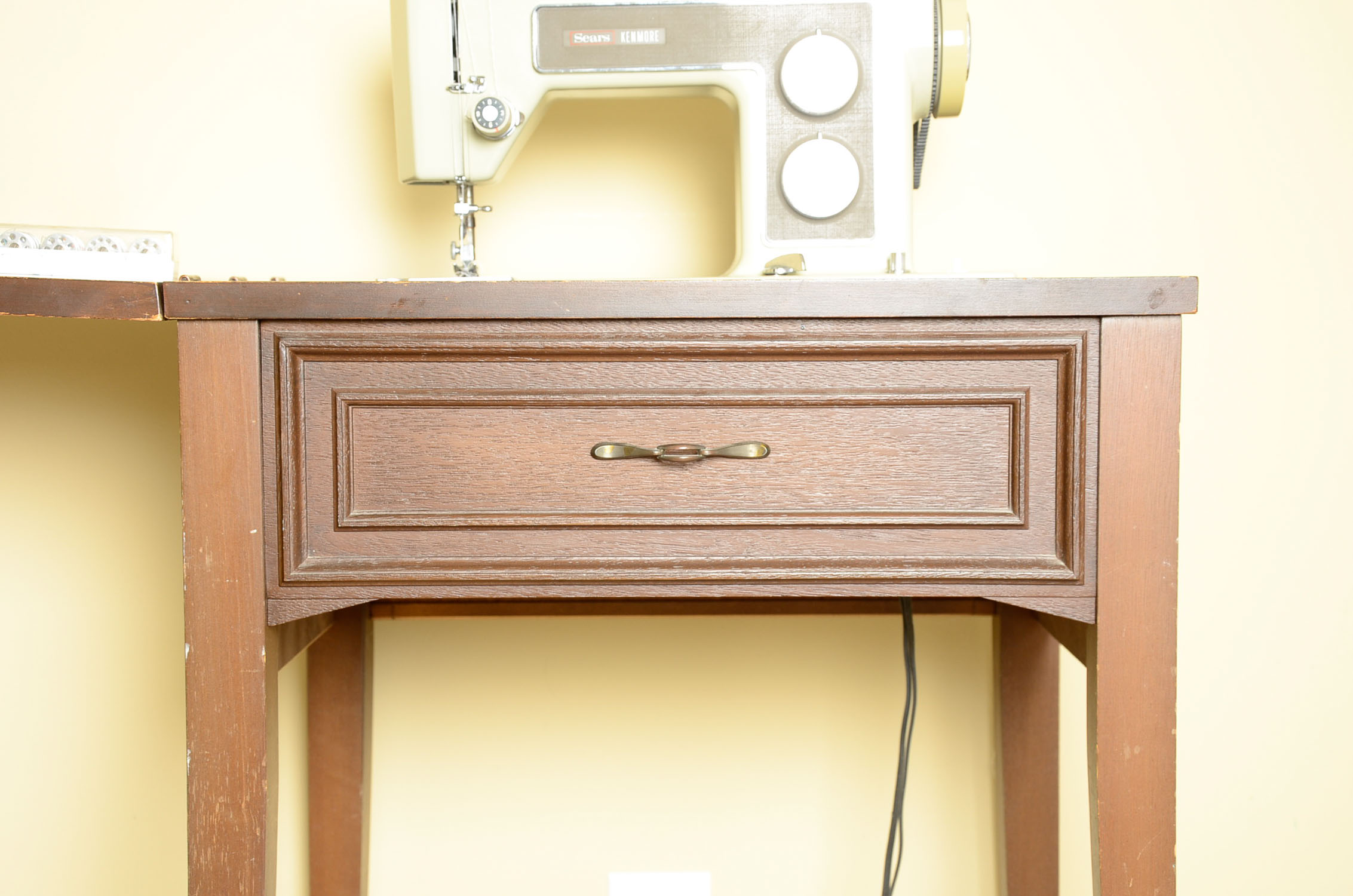 Vintage Sears Kenmore Zig Zag Sewing Machine EBTH