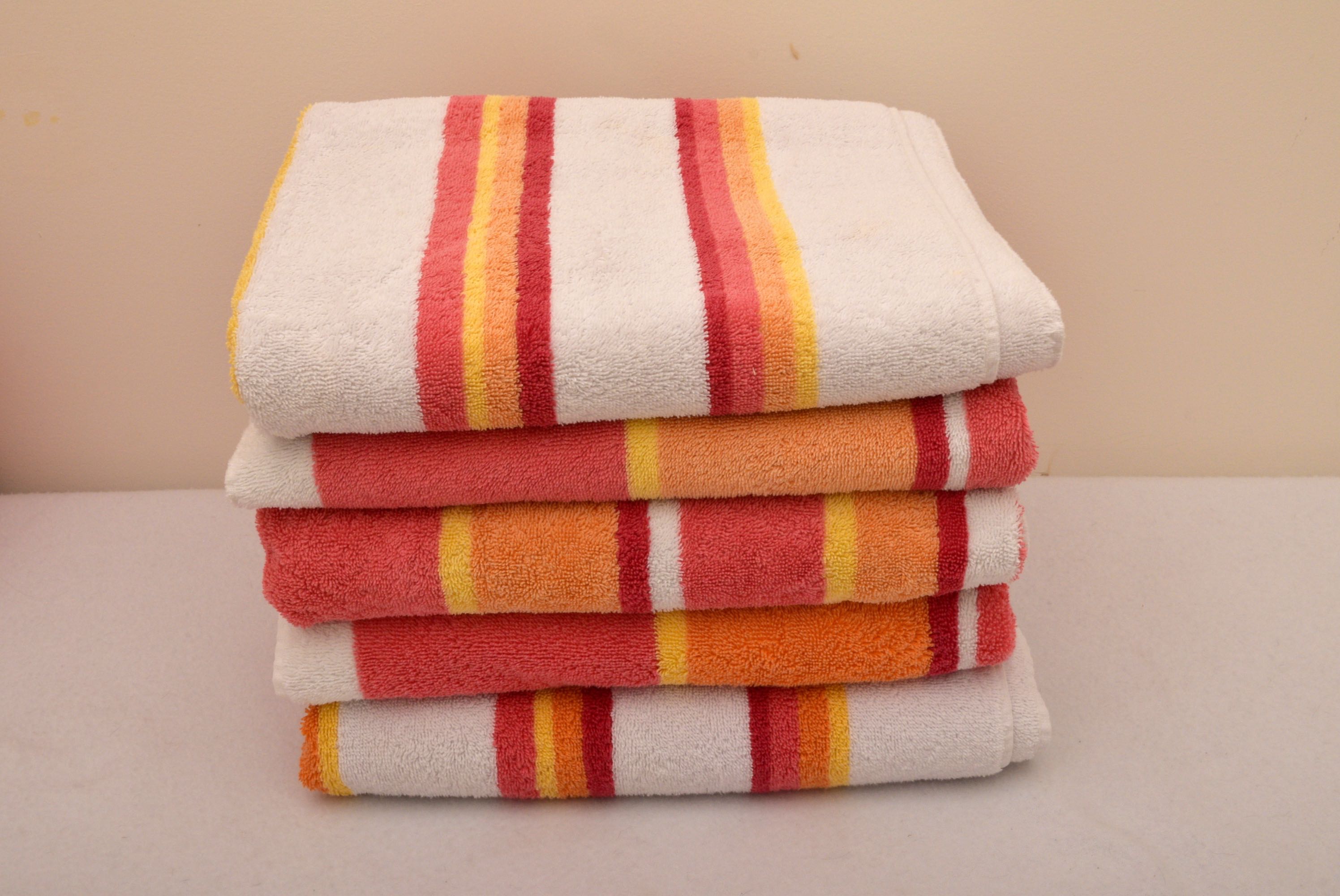 Bath Towel Ensemble in Orange and Yellow Stripe EBTH