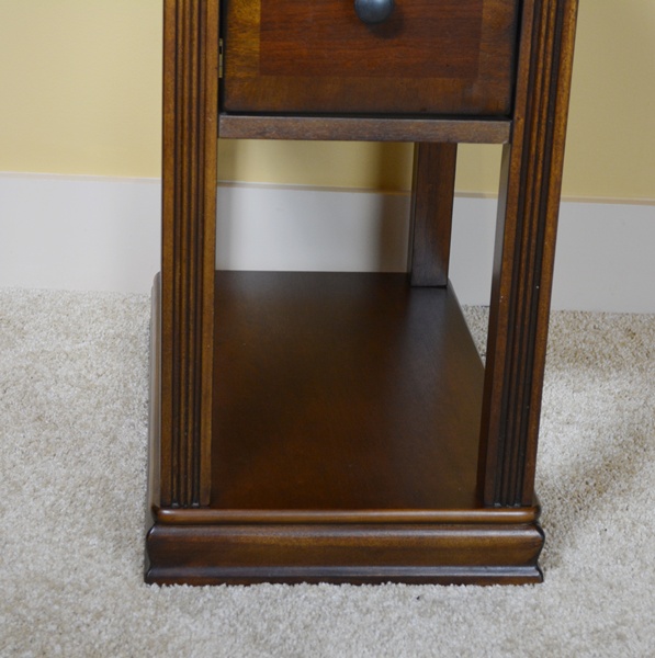 OKI Furniture Fair Wood Veneer Side Table EBTH