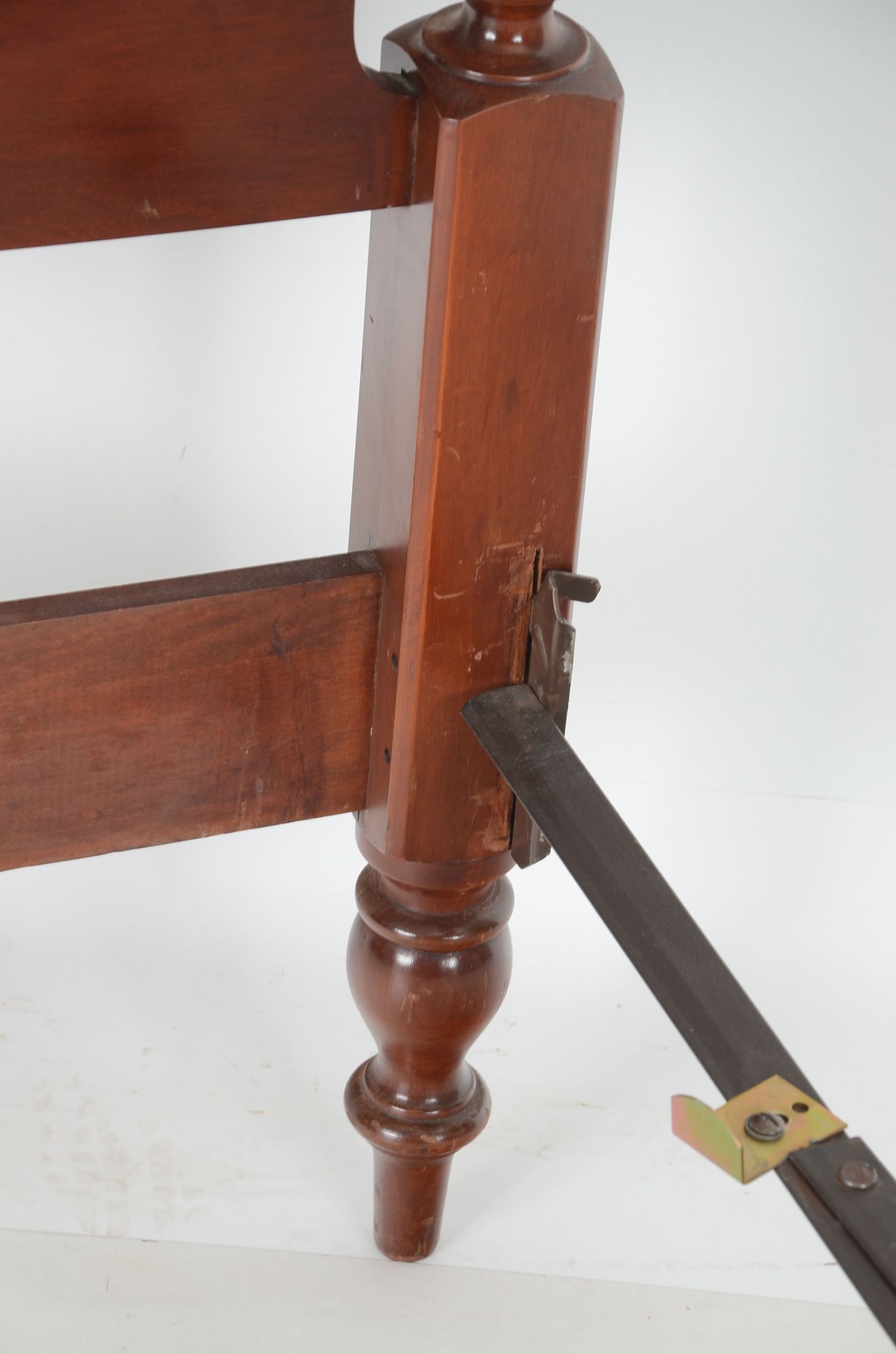 Willett "Wildwood" Cherry Bed Frame EBTH