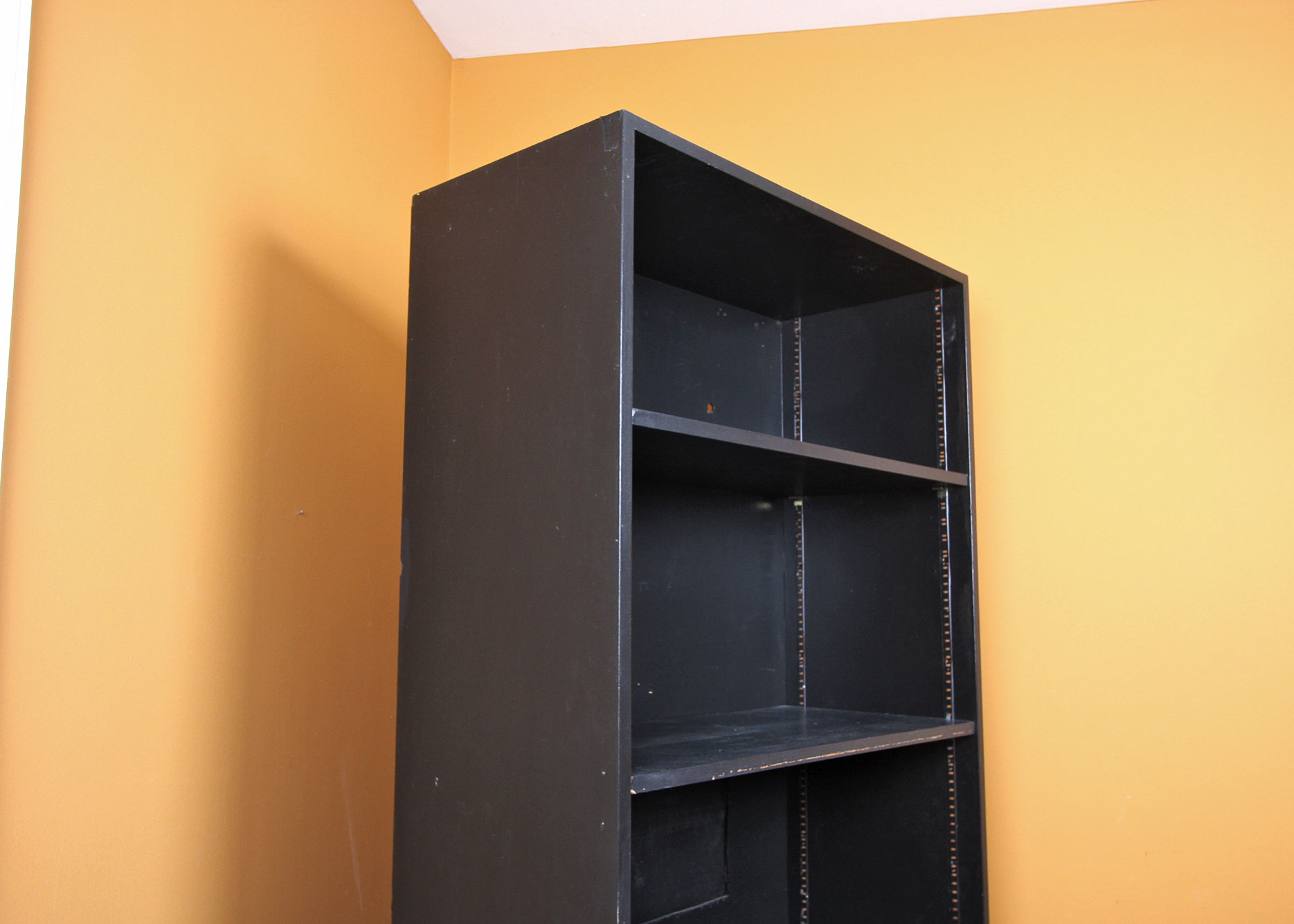 Contemporary Black Shelving Unit EBTH