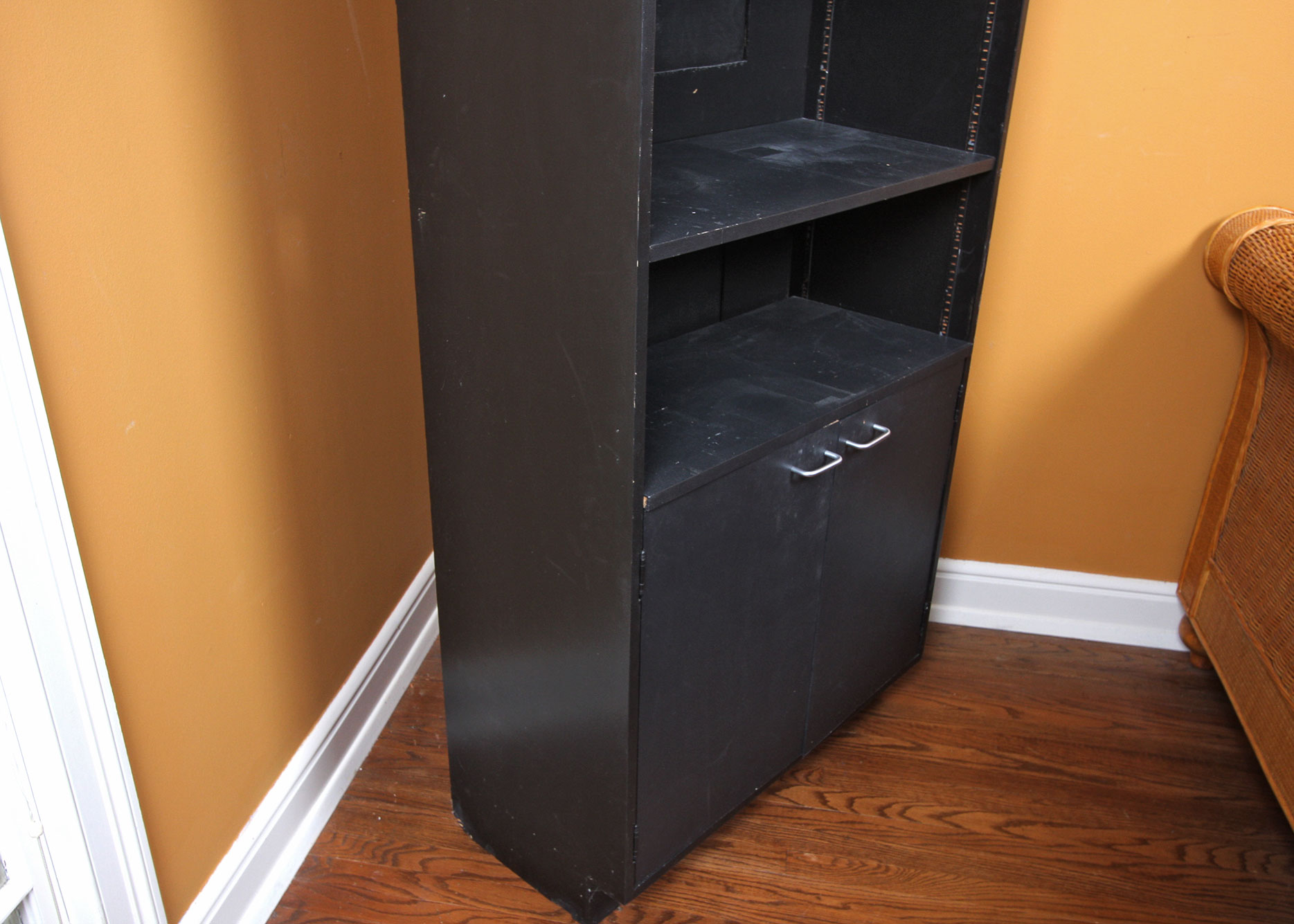 Contemporary Black Shelving Unit EBTH