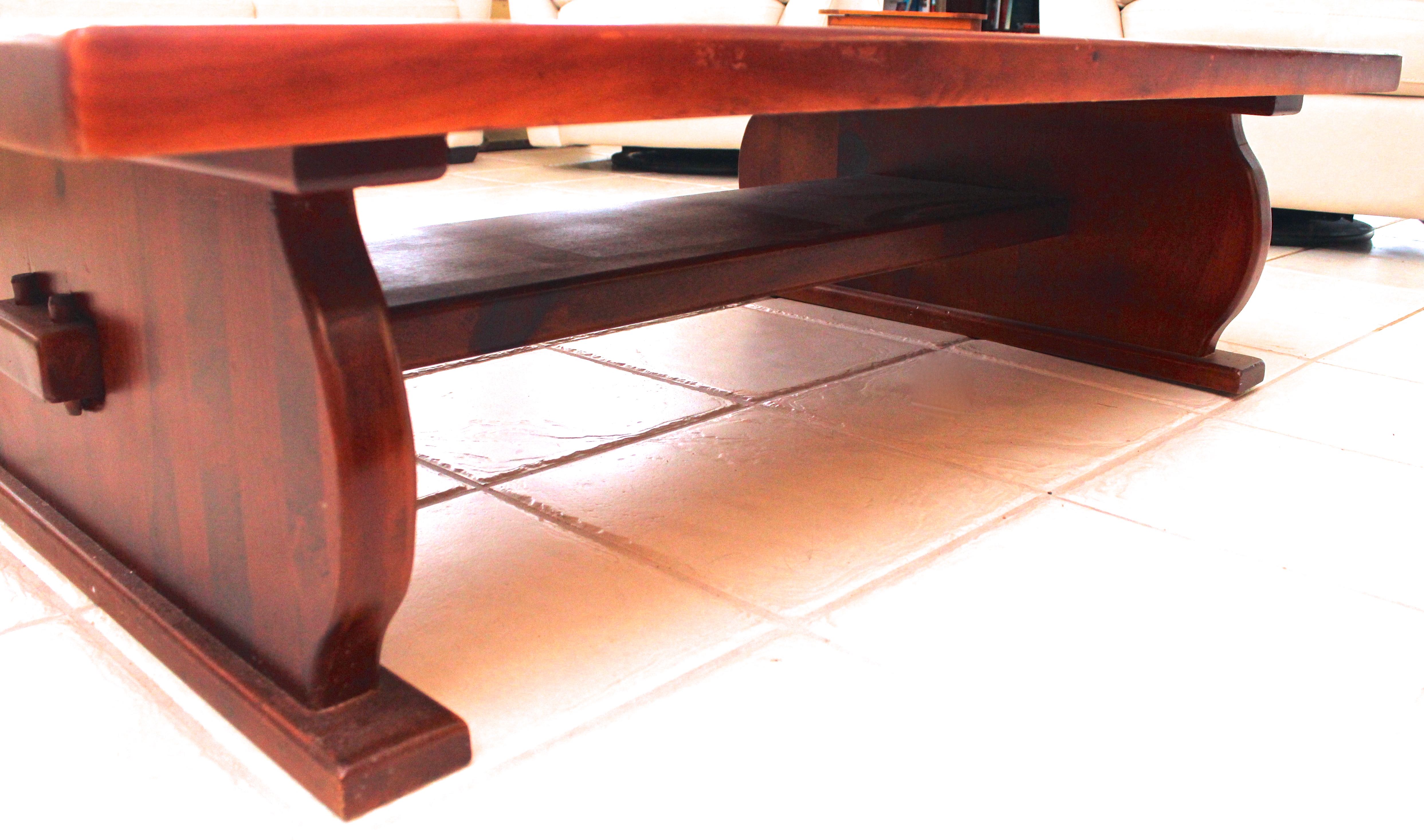 Quasi-Early American Style Coffee Table | EBTH