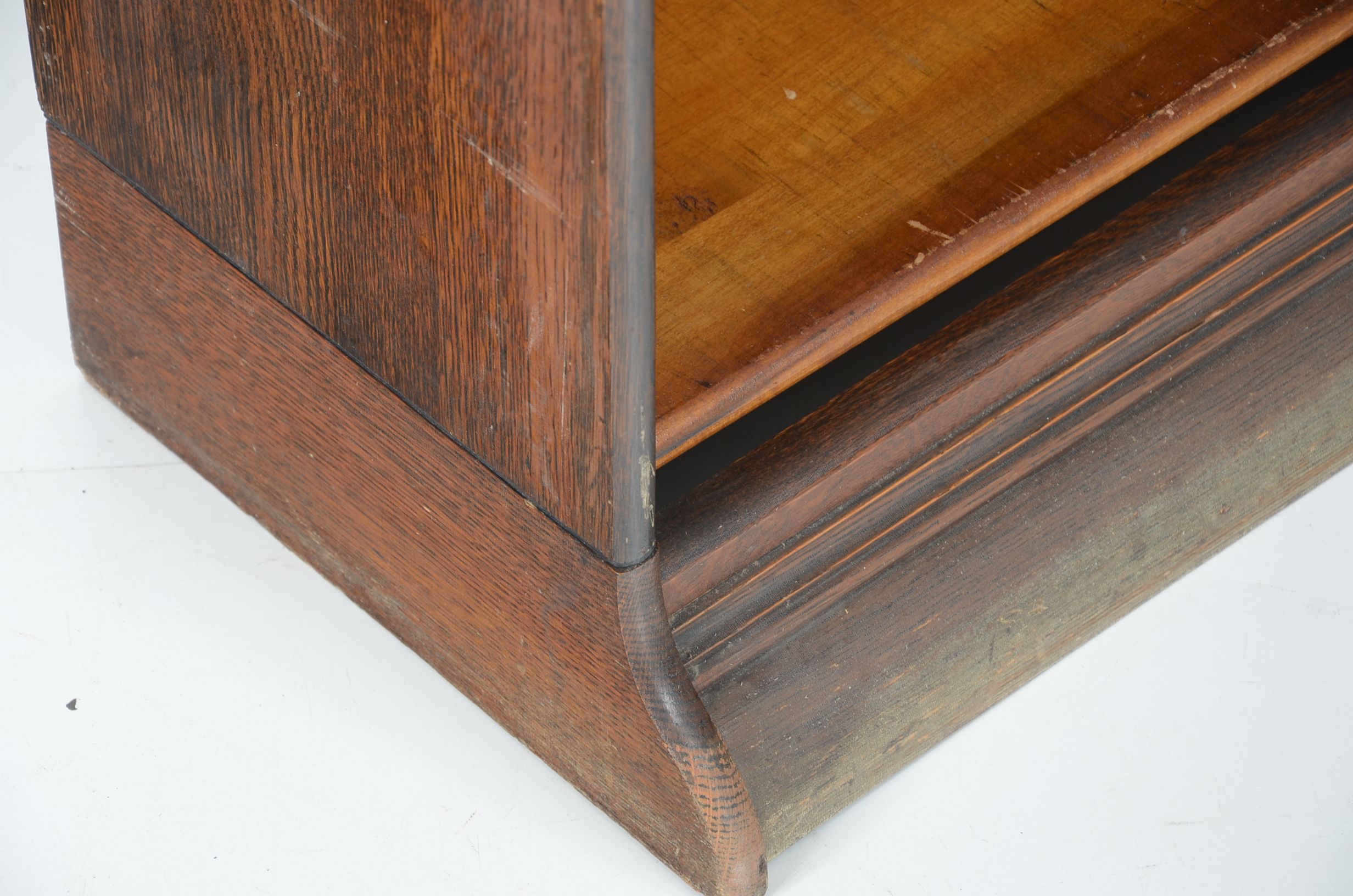 Gunn SixPiece Barrister Bookcase circa 1901 EBTH