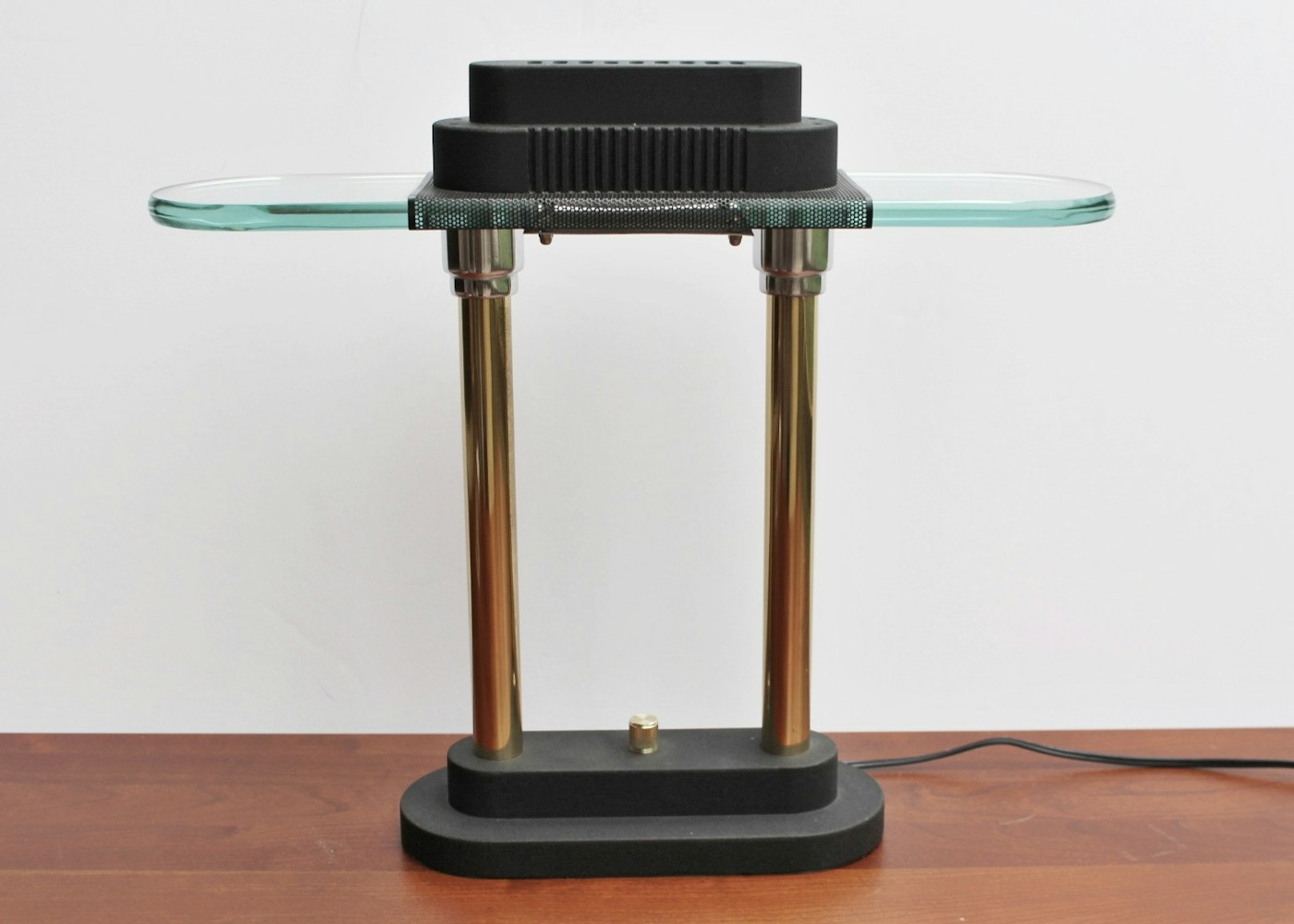 Ledu Halogen Desk Lamp | EBTH