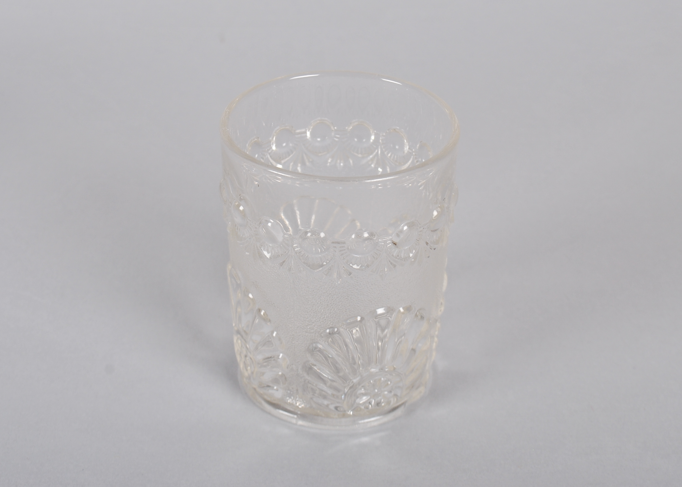 Vintage Clear Glass Tumbler Set EBTH