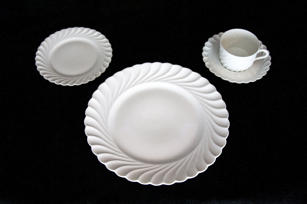 Haviland Limoges White China Set EBTH