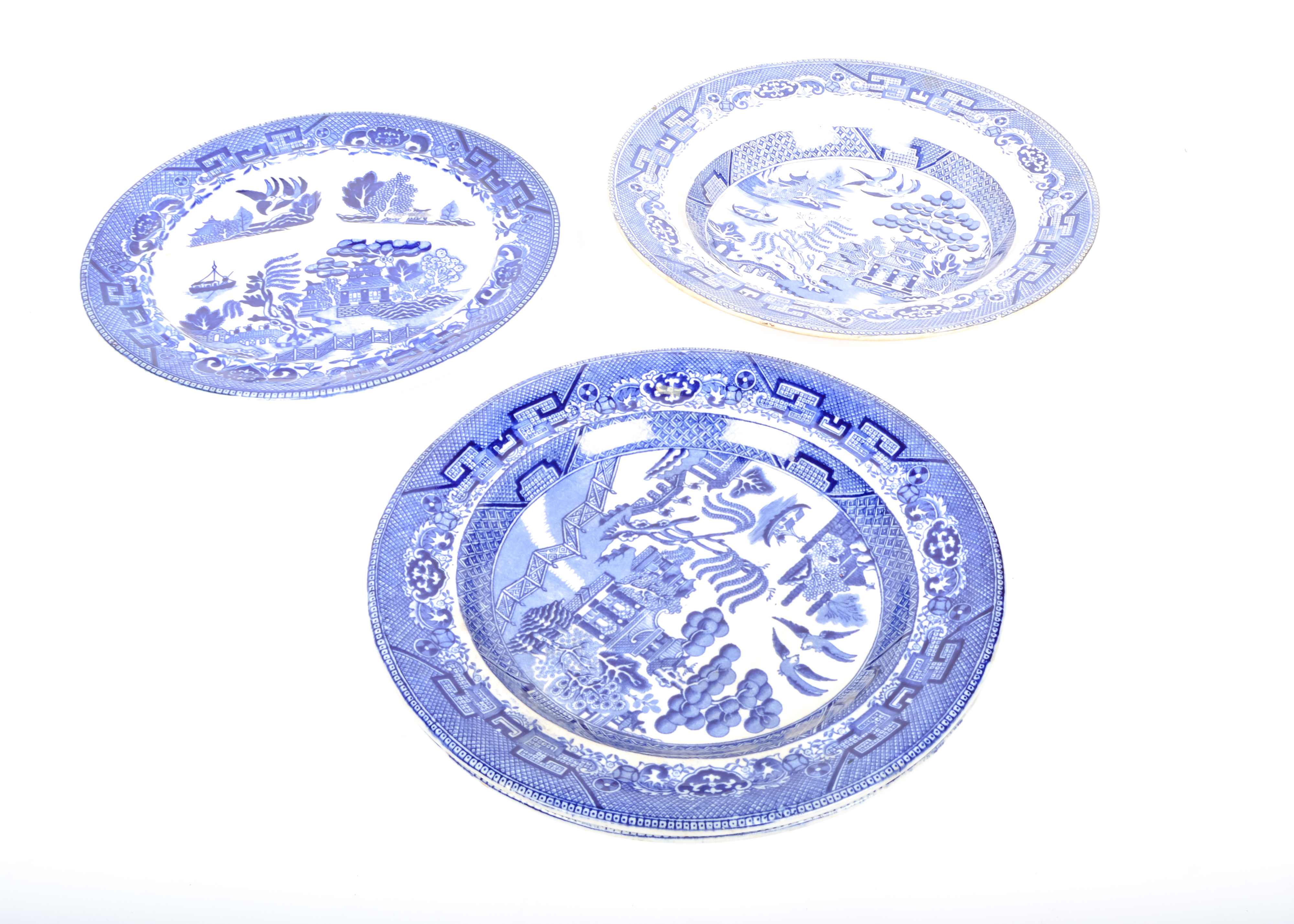 Blue Willow Dish Set EBTH