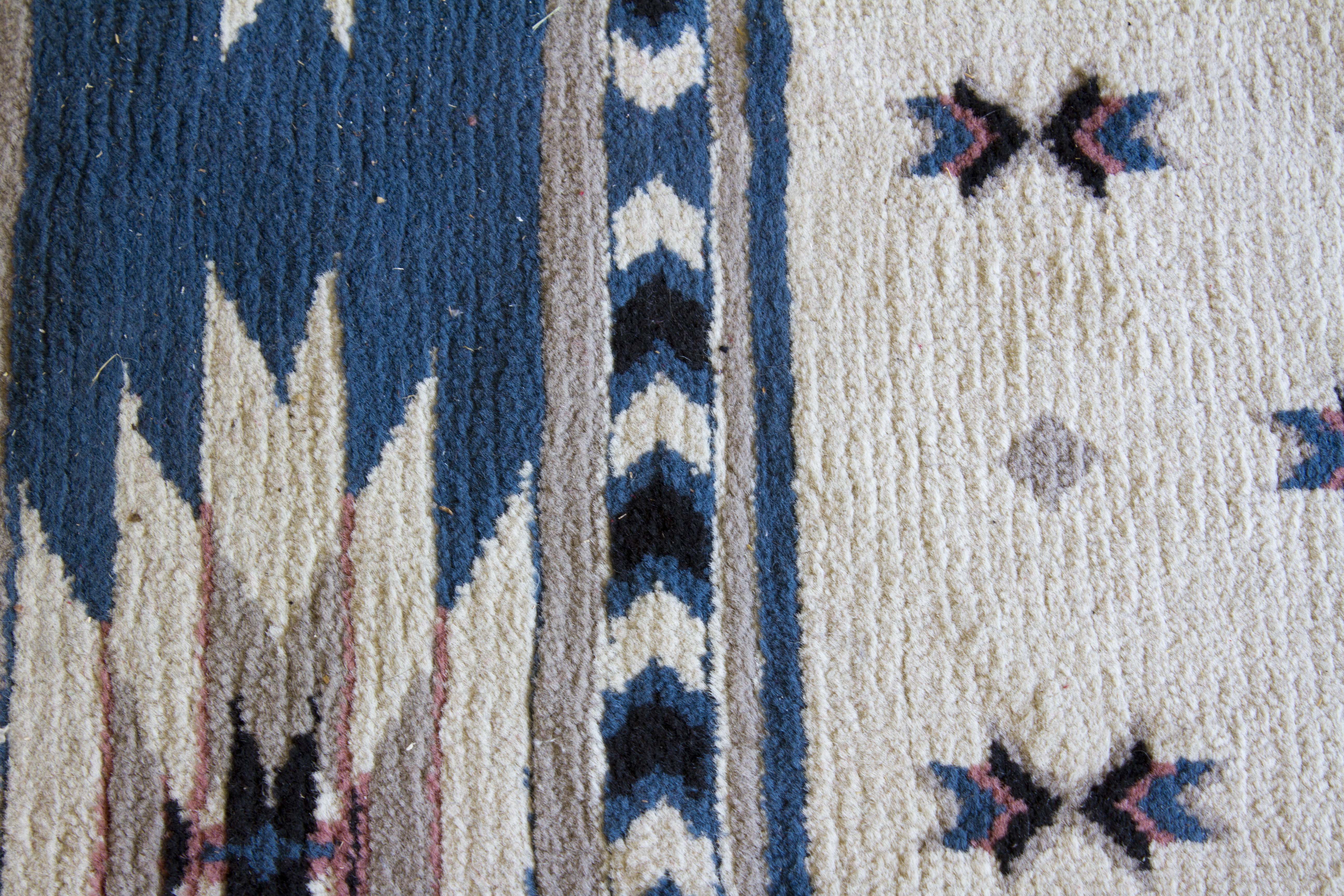 Native American Inspired Rug EBTH
