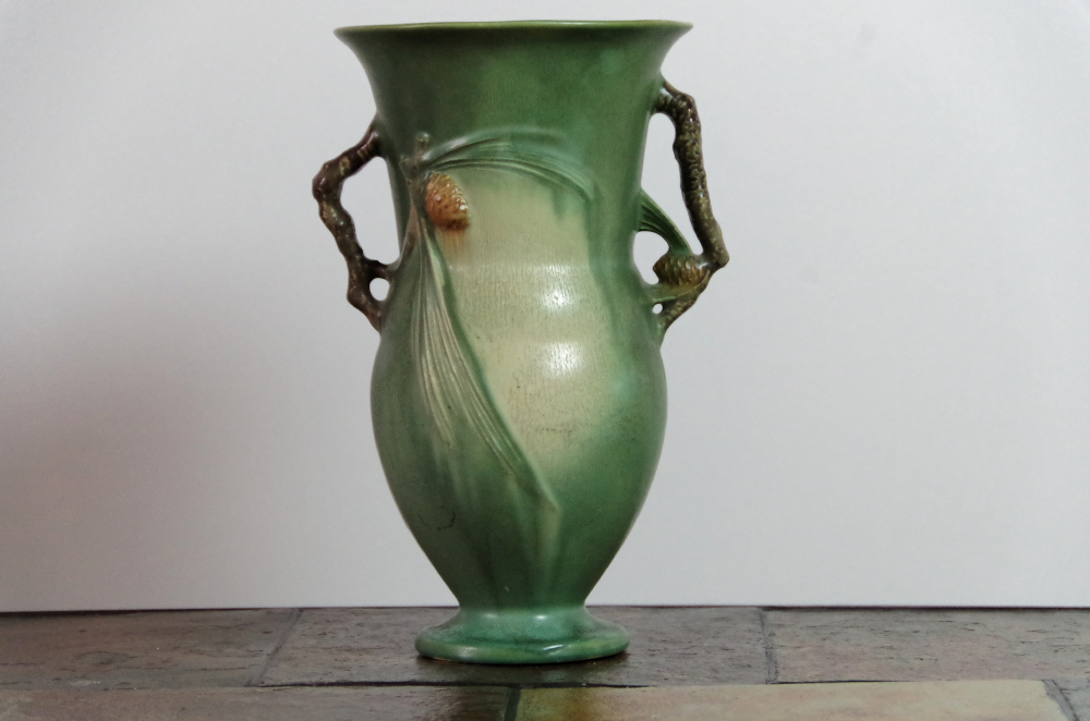 Roseville Pottery 12 Green Pine Cone Vase Shape 911 Ebth
