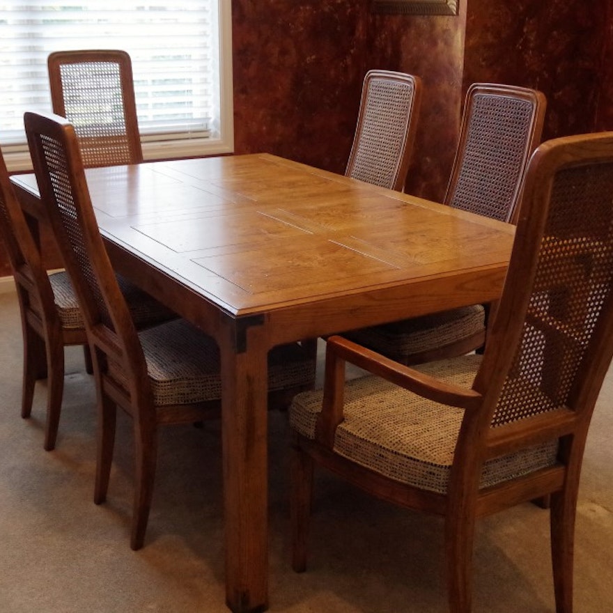Henredon Dining Table With Two Leaves And Six Chairs Ebth Henredon Dining Table With Two Leaves