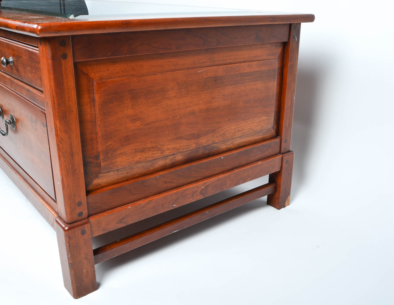 Lexington "Bob Timberlake" Collection Coffee Table EBTH