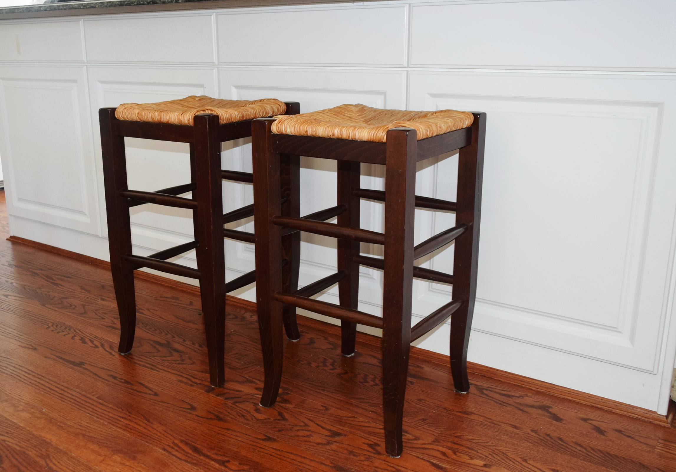 Pair Of Pottery Barn "Napoleon" Rush Seat Counter Bar Stools | EBTH