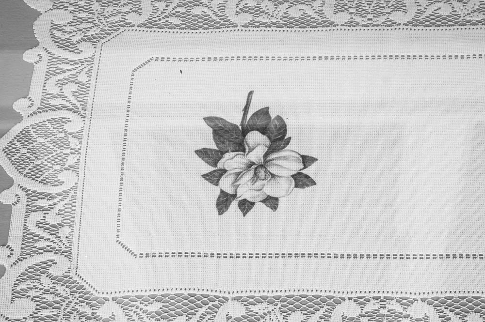 Pale Yellow Glass Top with Sliding Doors EBTH