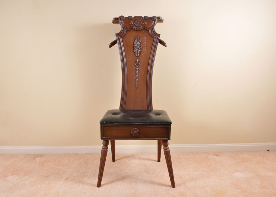 Vintage Gentleman's Valet Chair : EBTH