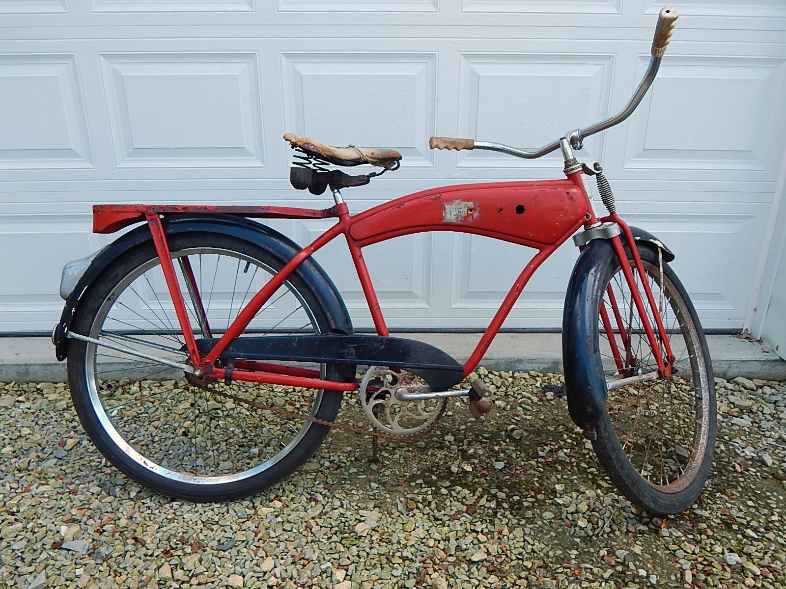 Vintage 1950's Monark Tank Bicycle | EBTH