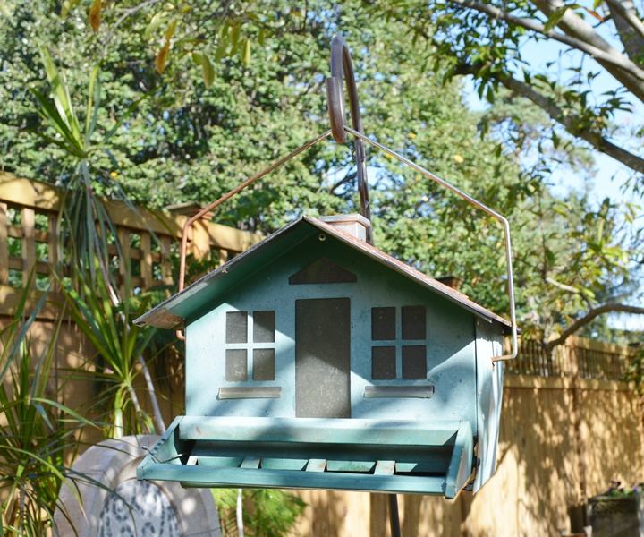 Cottage Bird Feeder On Shepherd Hook Ebth
