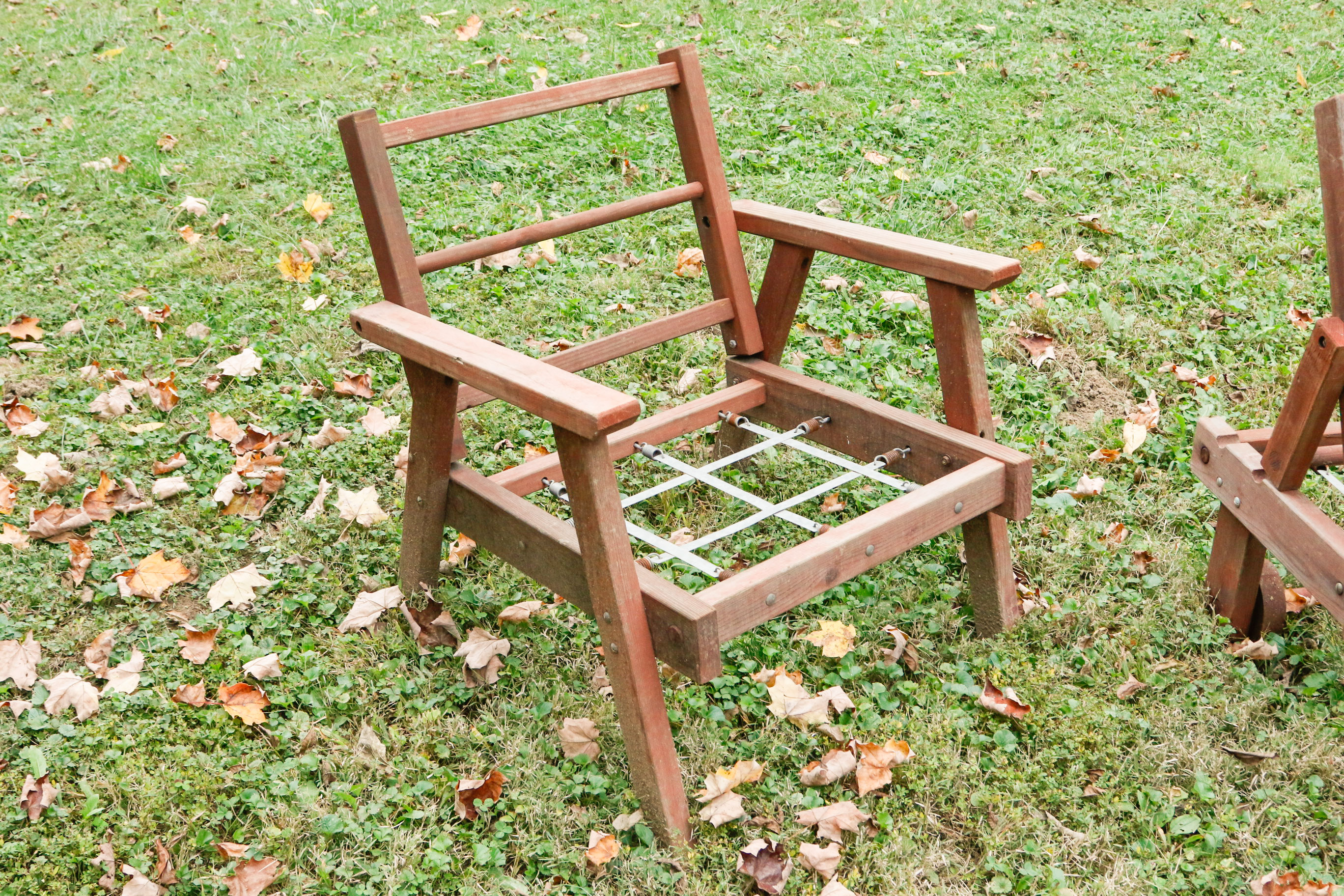 ThreePiece Vintage Redwood Lawn Furniture EBTH