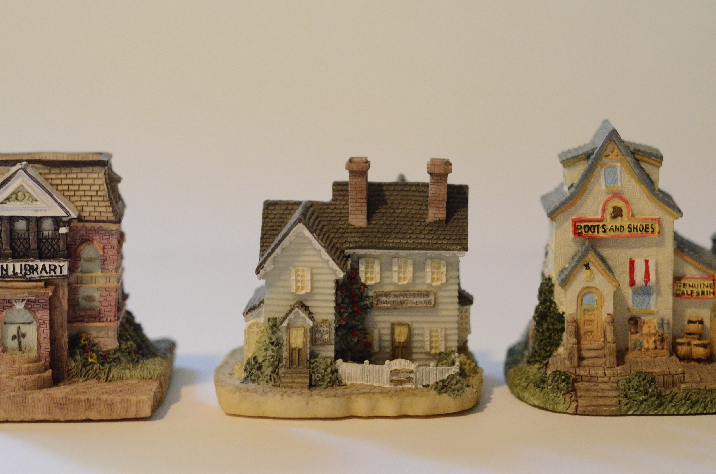 Collection of Liberty Falls Village Collectible Houses EBTH