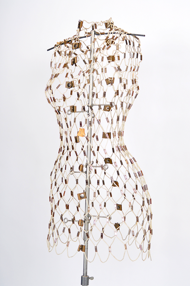 Dritz "My Double" Wire Dress Form on Stand | EBTH
