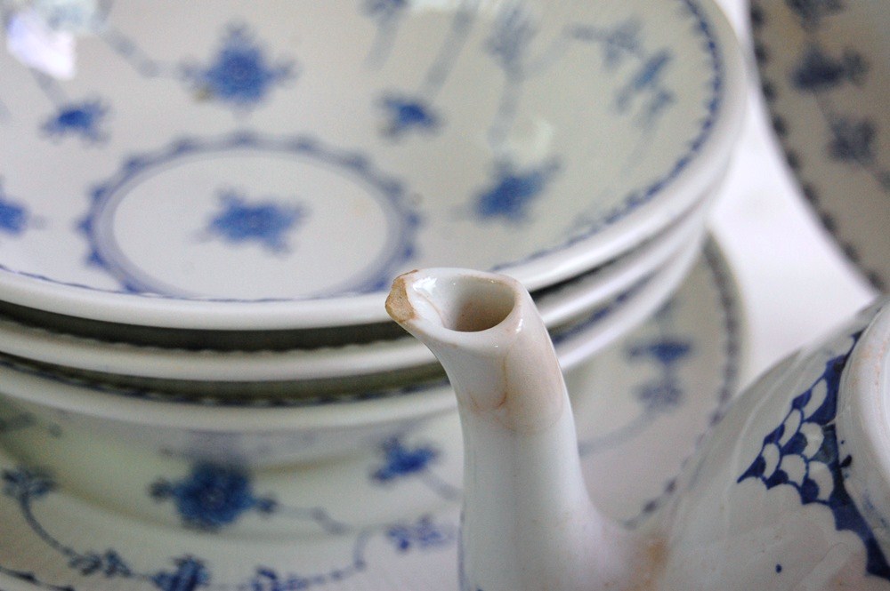 Danish Furnivals "Blue Denmark" China and Royal Copenhagen Teapot EBTH