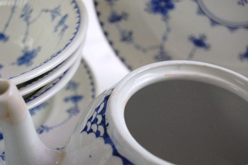 Danish Furnivals "Blue Denmark" China and Royal Copenhagen Teapot EBTH