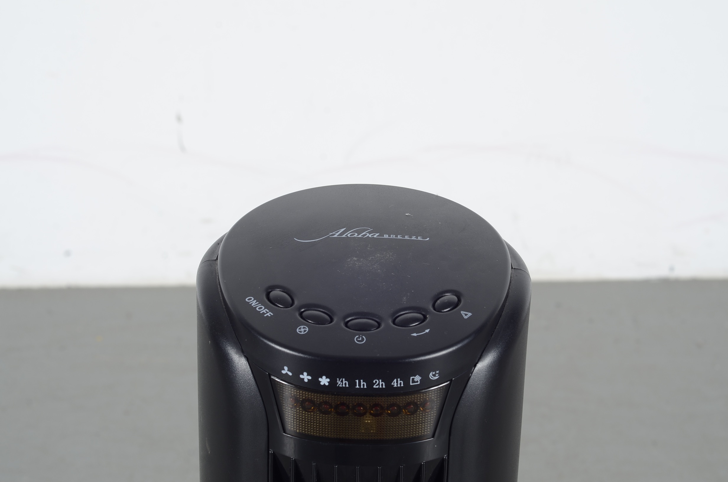 Aloha Breeze Black Oscillating 32" Three Speed Floor Tower Fan EBTH