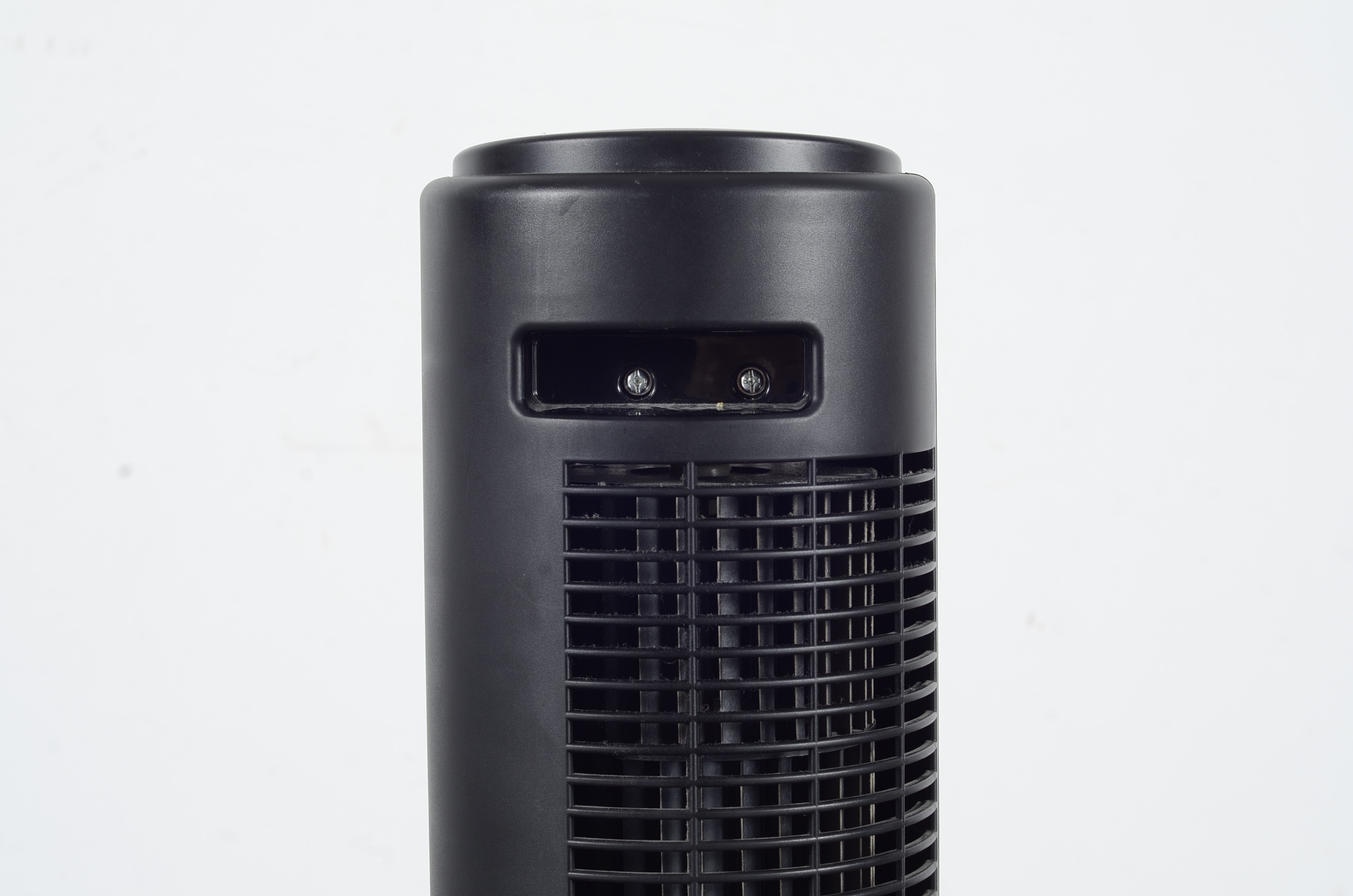 Aloha Breeze Black Oscillating 32" Three Speed Floor Tower Fan EBTH