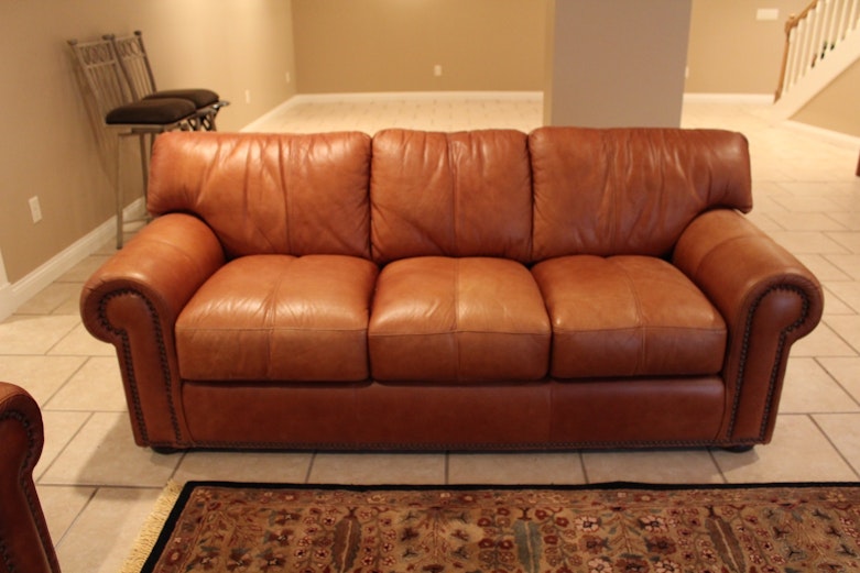 Viewpoint Leather Sofa 86