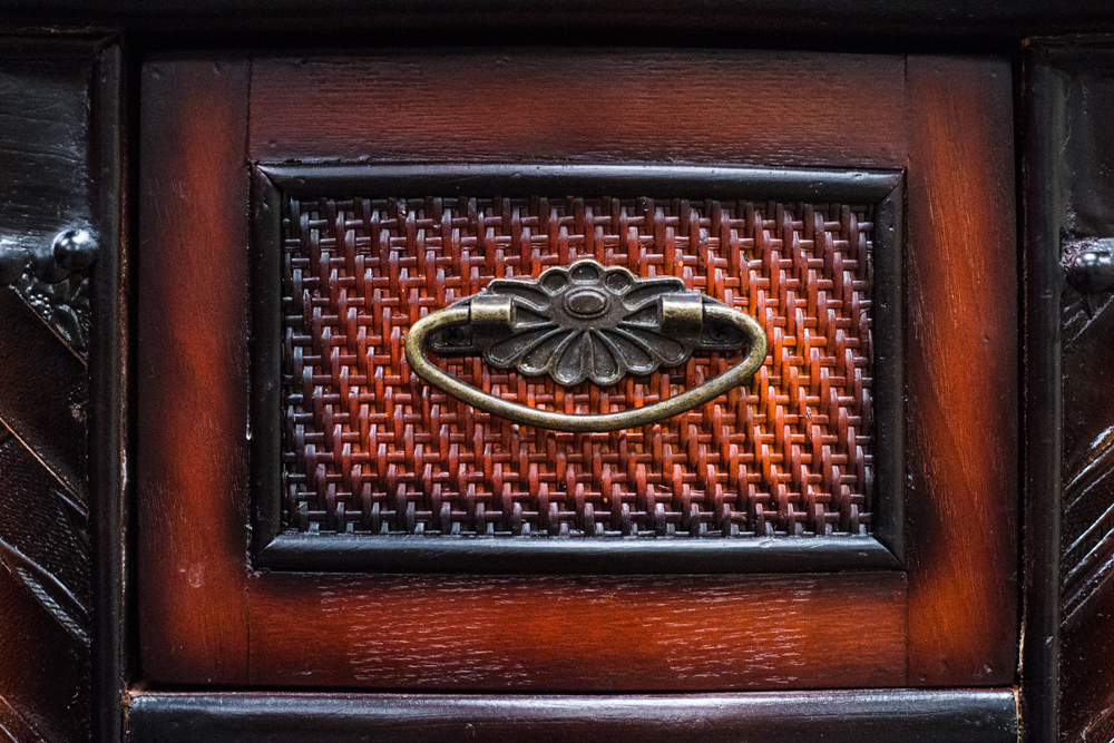 Basket Weave Chest of Drawers EBTH