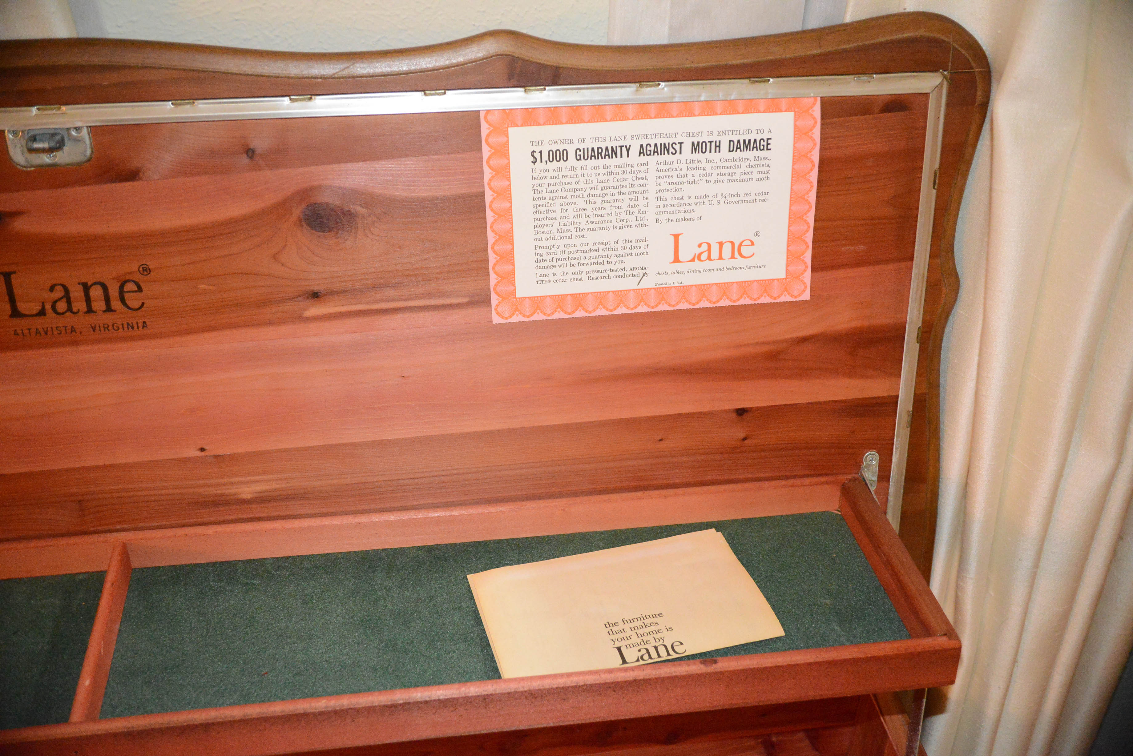 Vintage 1960s Lane Cedar Chest EBTH