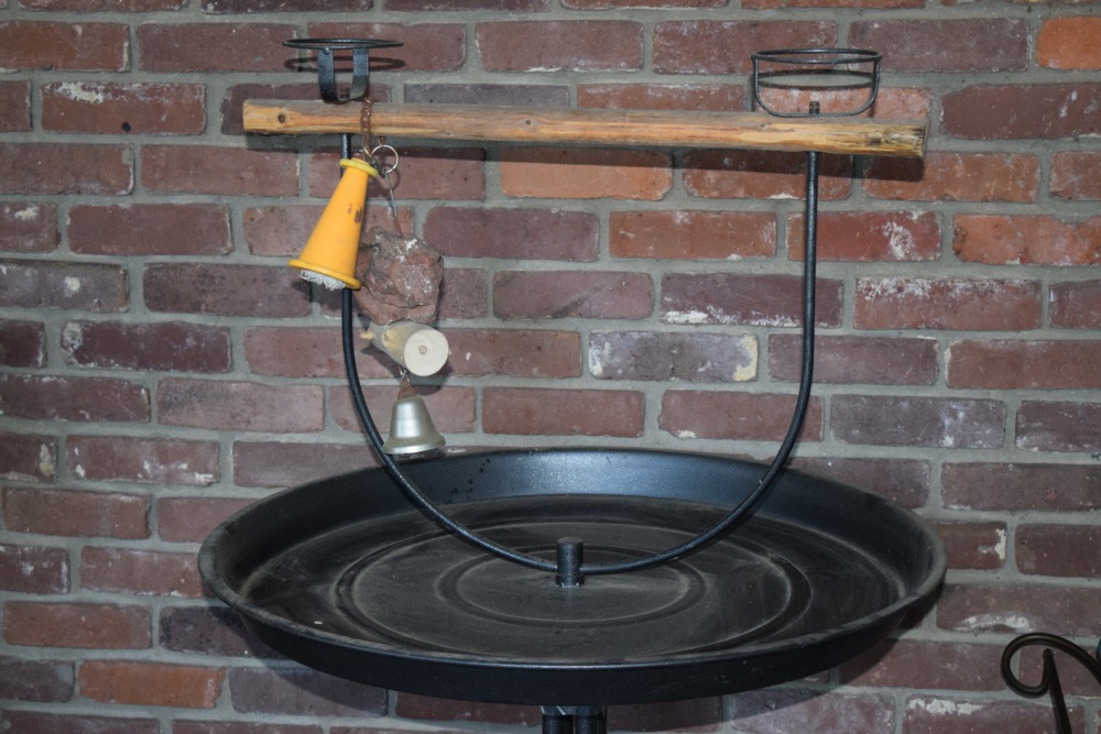 Metal Bird Perch on Wheels EBTH