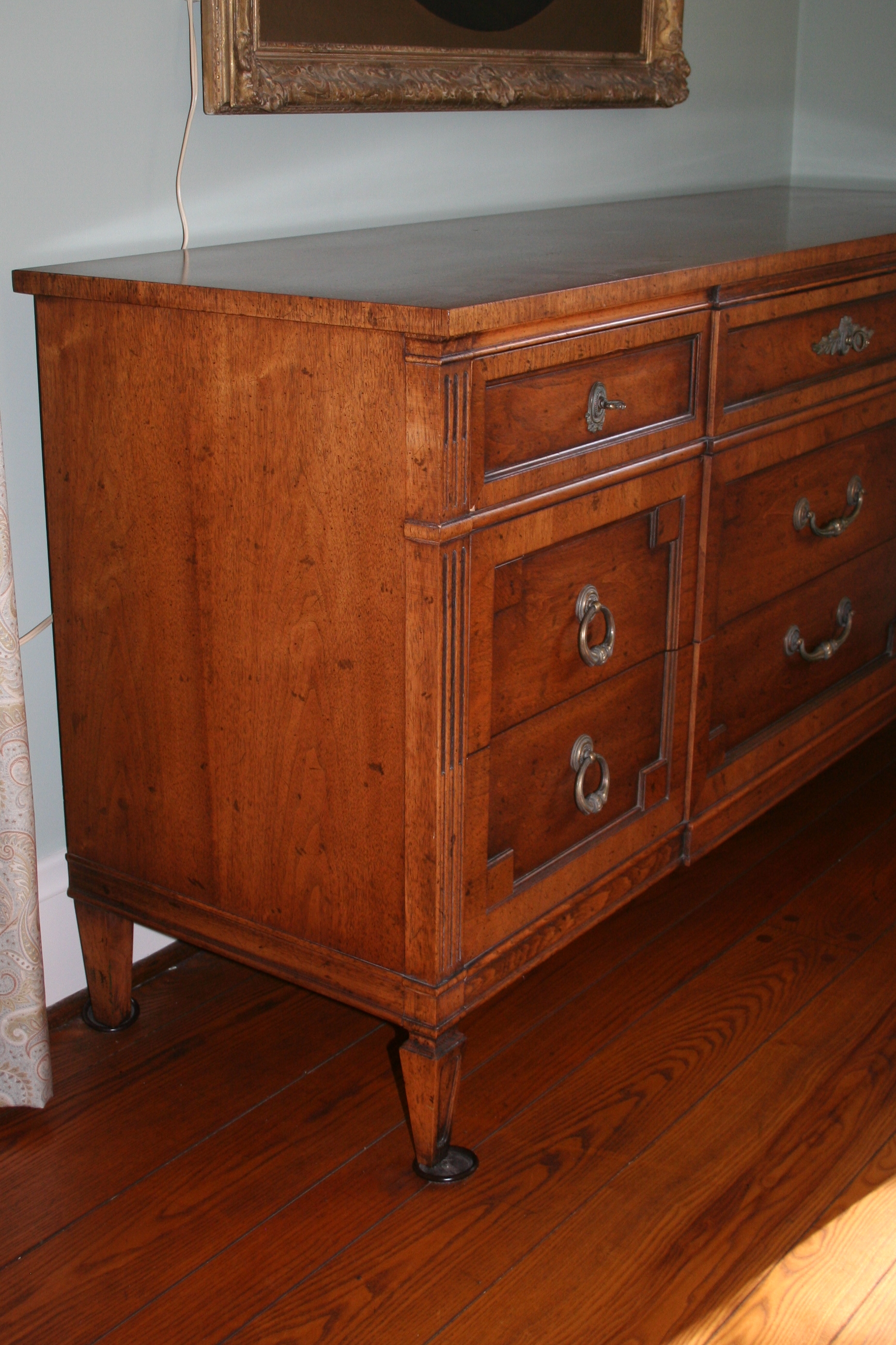Henredon Regency Style Dresser | EBTH