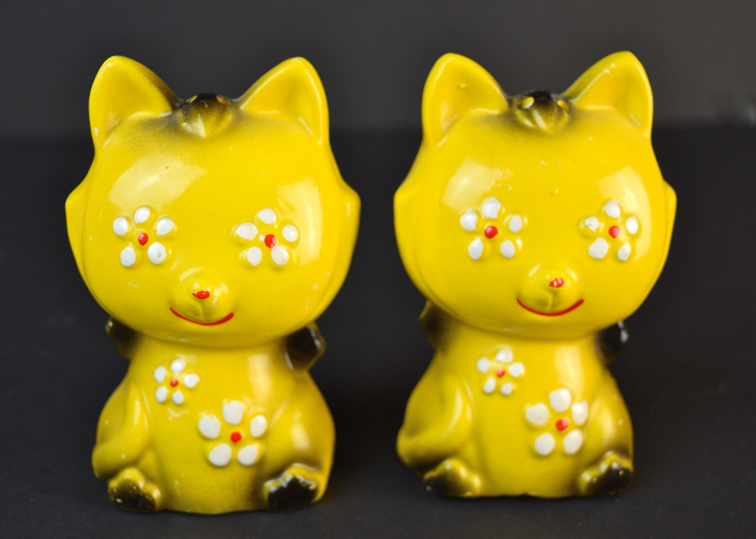 Vintage Ceramic Cat Salt And Pepper Shakers Ebth