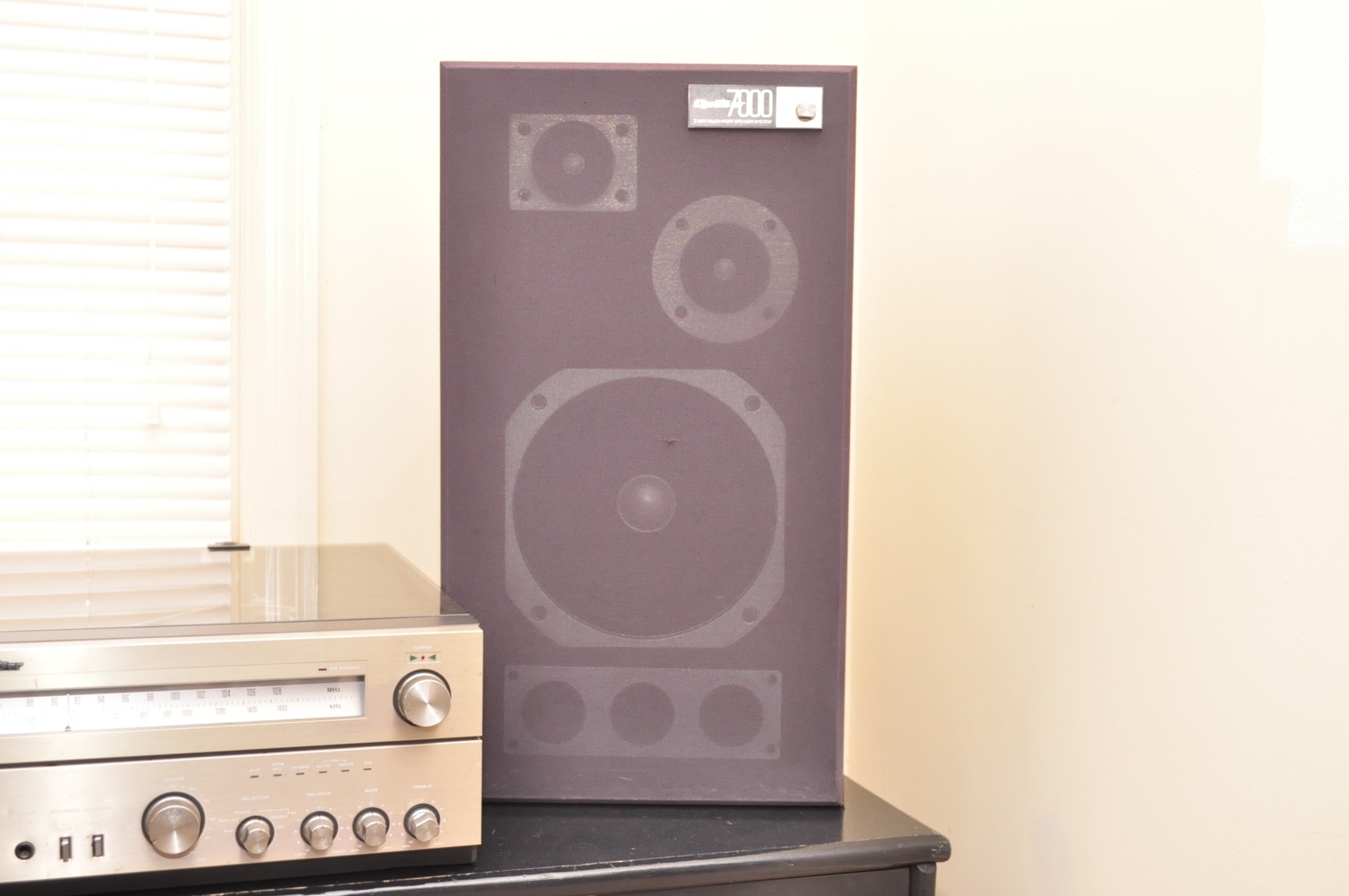 Quasar Stereo System and Speakers EBTH