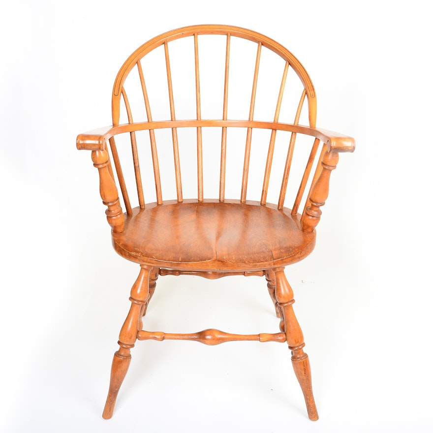 Wooden Paine Furniture Co Windsor Style Hoop Back Chair Ebth