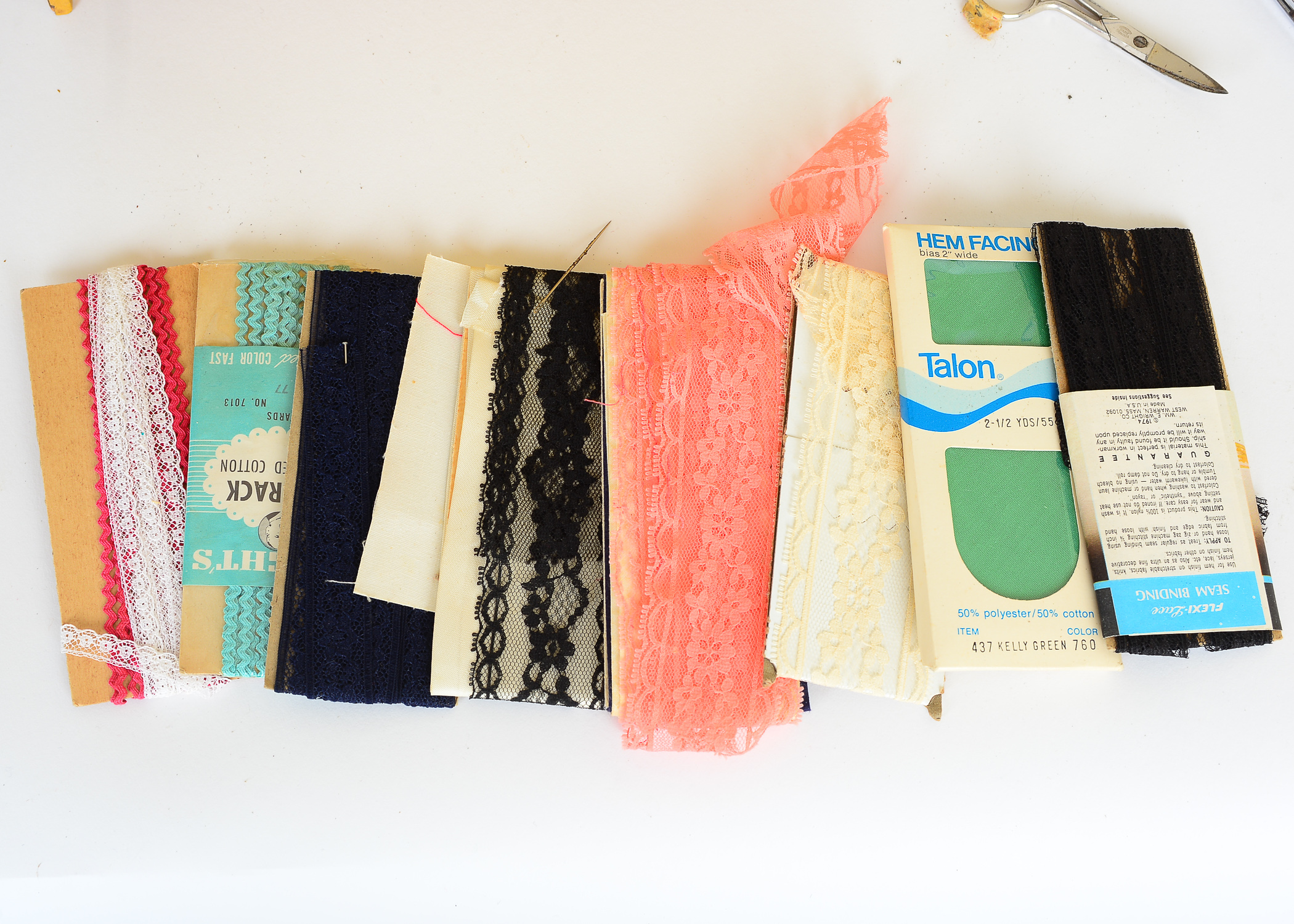 Vintage Sewing Supplies EBTH