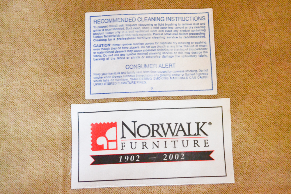 Norwalk Low Back Red Floral Couch EBTH